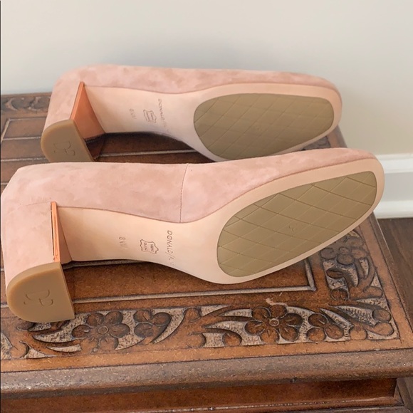 Donald J Pliner - Blush Kid Suede Pumps - Picture 6 of 8